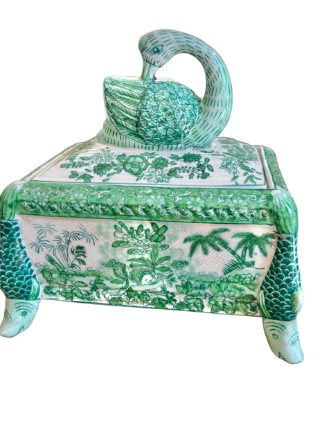 Yong Sheng Cherub & Swan Box