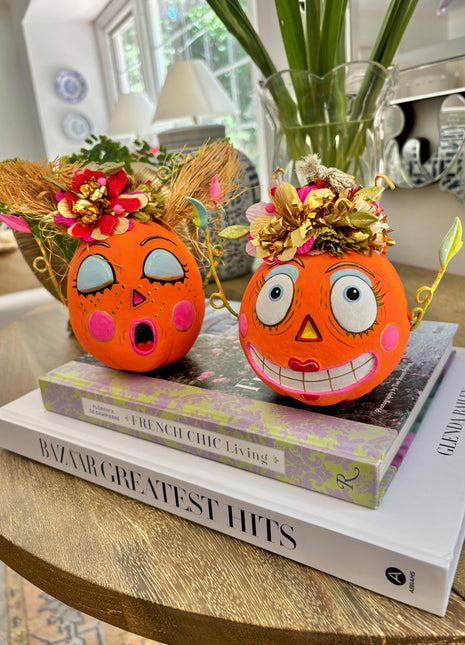 Gossip Gourdy & Bumpkin Betty